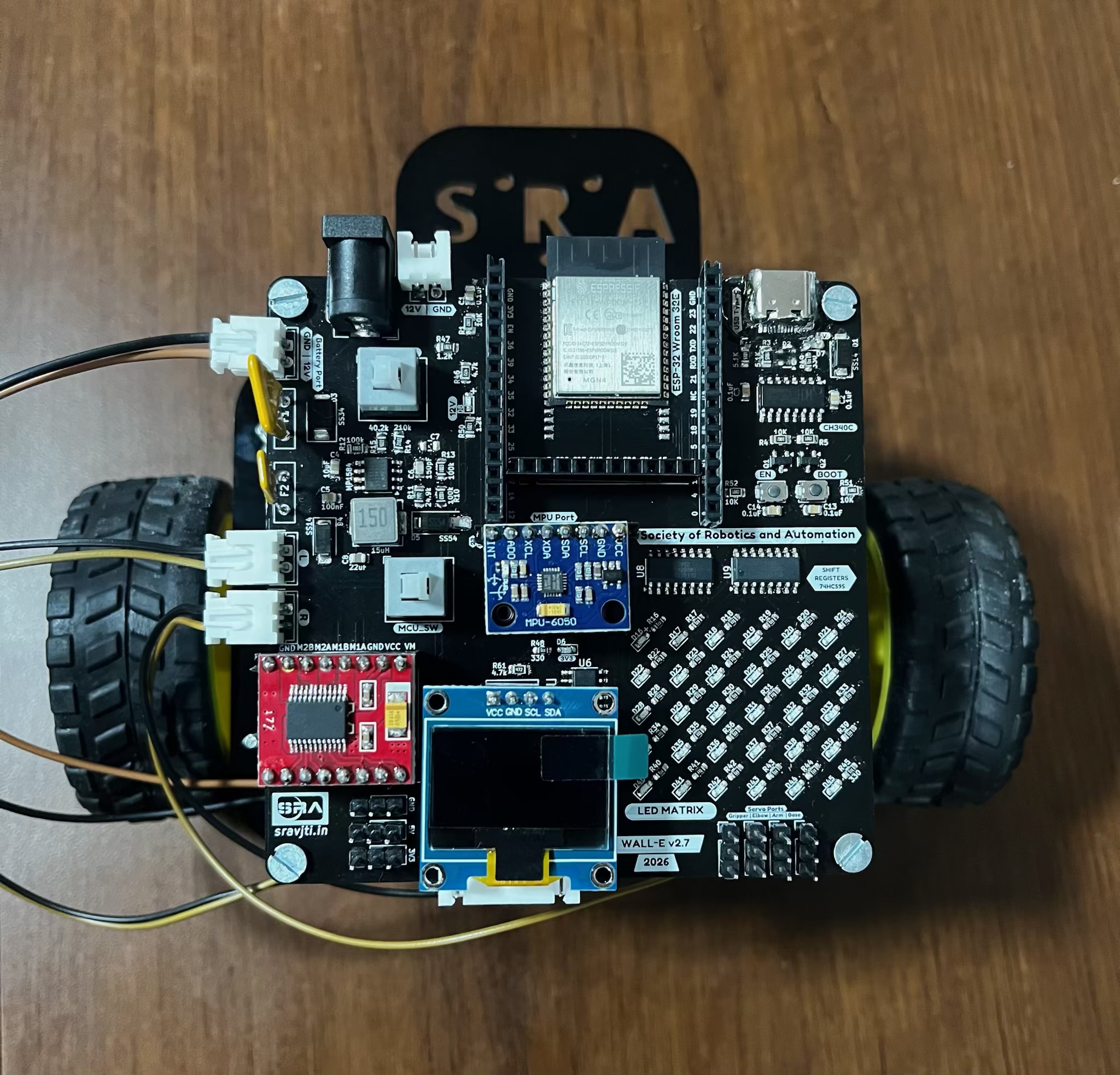 WALL-E v2.7 assembled robot